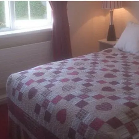 Birchgrove House فندق 5*